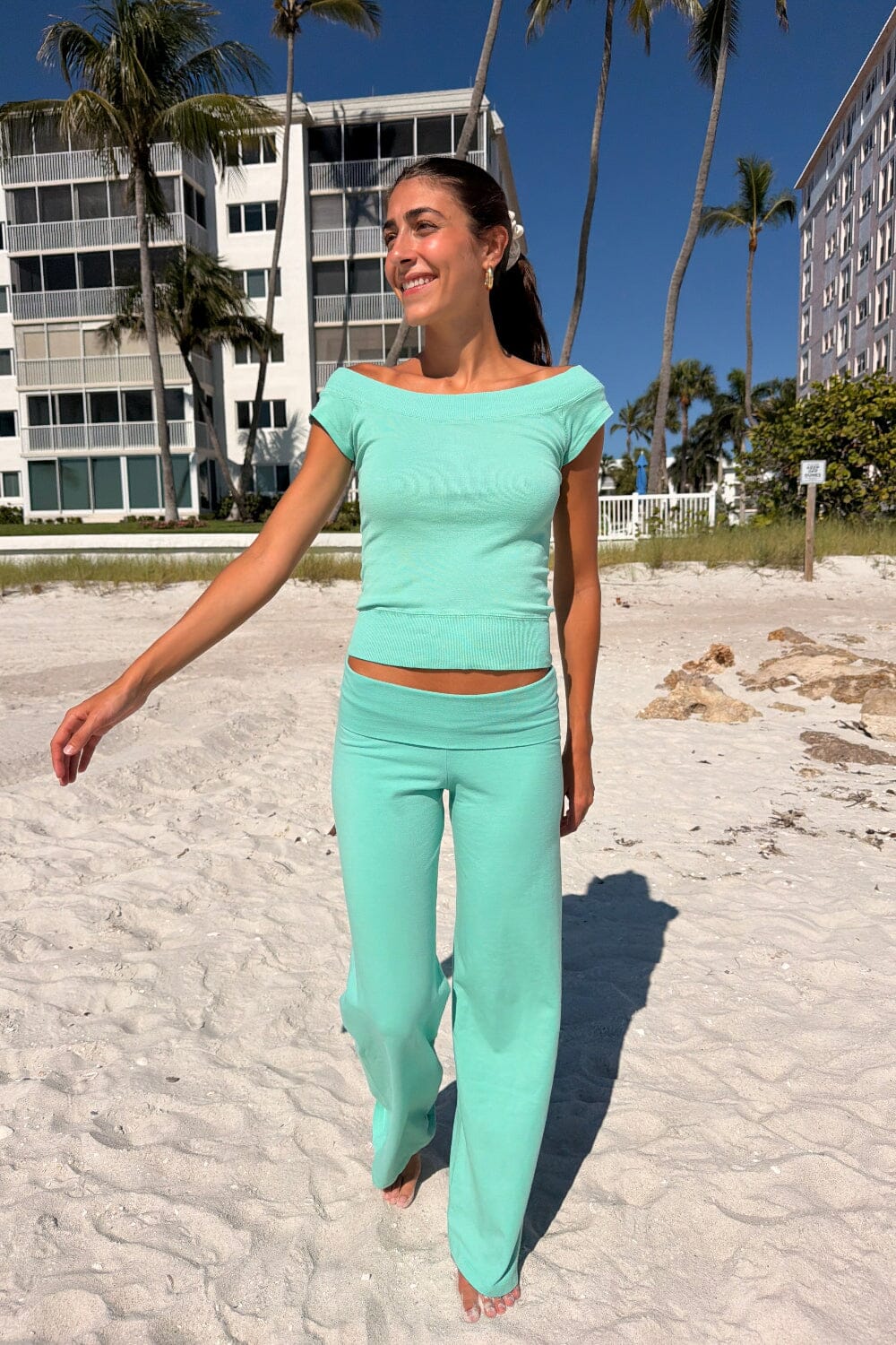 Mia Relaxed Wide-Leg Trousers